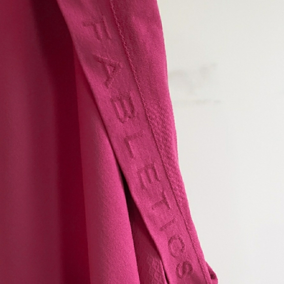 Fabletics Seamless Tank - Picture 9 of 9